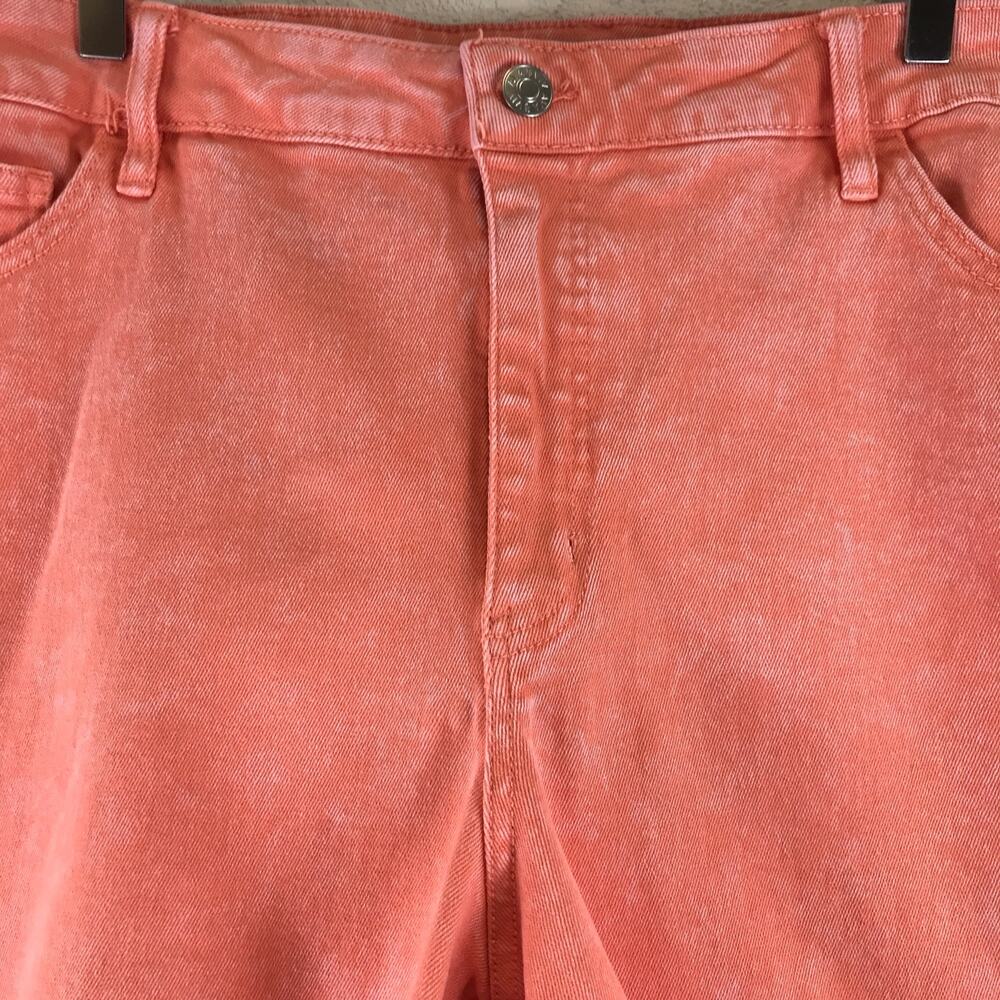 Ava & Viv Coral Colored Denim High Rise Raw Hem Cutoff Shorts Beach Plus Size - Picture 3 of 9